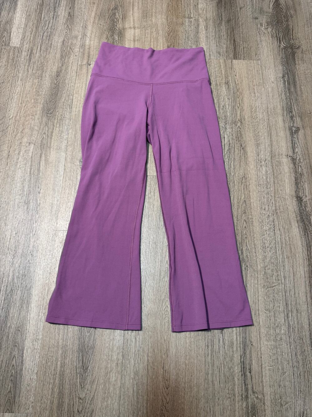 Lululemon Women's Groove Super High-Rise Flared Nulu Capri Pants